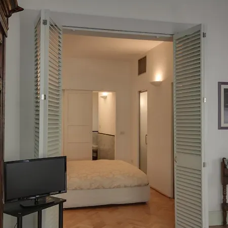Duomo Incredible Location! Apartment