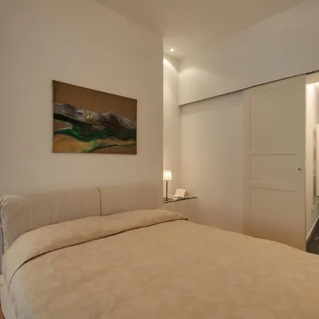 Duomo Incredible Location! Apartment *